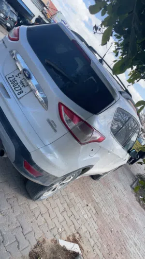 فورد اسكيب حالة ممتازه للبيع