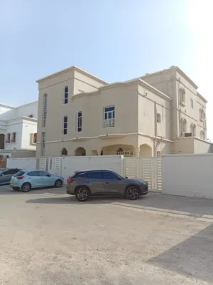 100 m2 2 Bedrooms Apartments for Rent in Muscat Al-Hail