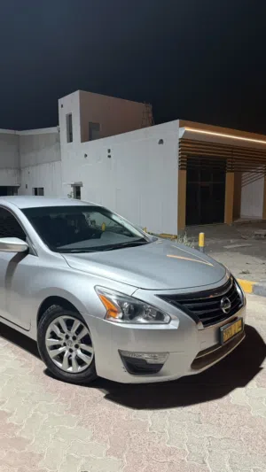Used Nissan Altima in Al Batinah