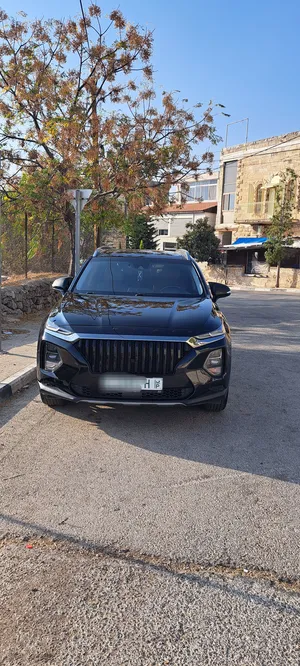 used-hyundai-santa-fe-in-ramallah-and-al-bireh