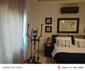 غرفة نوم في حالك ممتازة من ايكيا