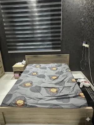 Bedroom set queen size for sale