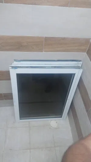 شبابيك مستعمل