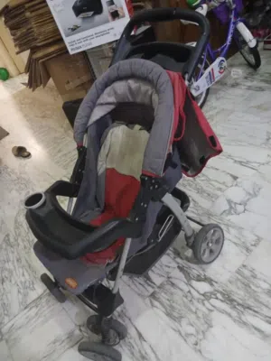 مستلزمات اطفال وارد الإمارات و امريكا بحالة ممتازة           .......................................