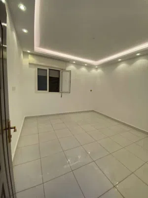 شقه للايجار ف السيده عائشه