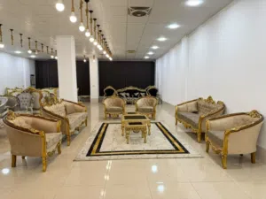 تخم 10 مقاعد  موديل حديث مصنوع من خشب الجوز  قماش مقدف صبغ حراري