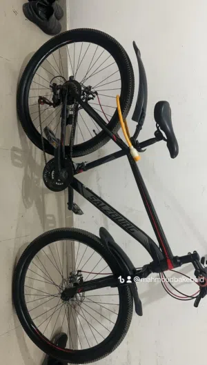 دراجه هوائية  ماركه Salzburg استعمال شخصي كسر زيرو مقاس 27.5 صناعه ألمنيوم