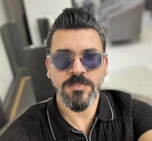 فاضل رزاق 