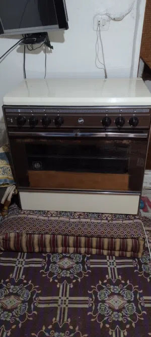 فرن 6عيون ايطالي شغال فل مضمون شعله زرقاء سعر عرطه