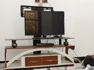 شاشه ويه ميز