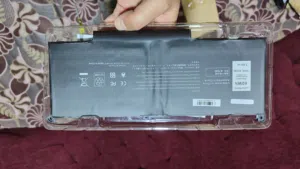 بطارية لابتوب