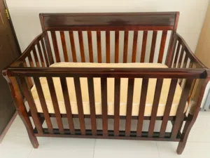 Baby Crib Very Good condition with medical mattress - Urgent Sale