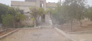 150 m2 5 Bedrooms Townhouse for Sale in Zarqa Birayn
