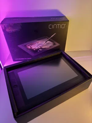 WACOM CINTIQ 13HD 13.3” INTERACTIVE PEN DISPLAY (DTK-1300)