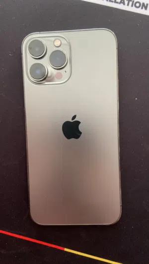 هاتف iPhone 13 pro max مستعمل بسعر ممتاز