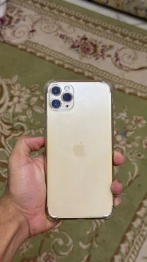 Apple iPhone 11 Pro Max 64 GB in Al Batinah
