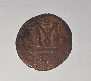 قطعتين فلس بيزنطي نحاسي