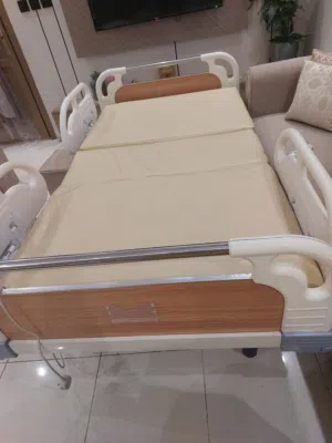 كرسي كهرباء للبيع جديد استخدام 3ايام اربغ حركات مع مرتبه