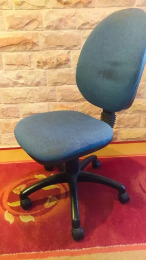 متوفر كرسي مكتبي قماش للبيع