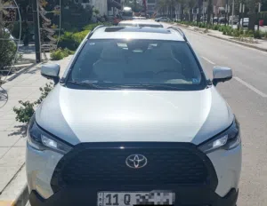 Toyota . Corolla Cross . 2024 . Used1
