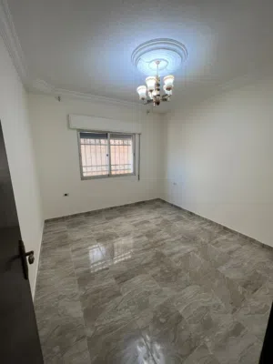 225 m2 4 Bedrooms Apartments for Sale in Amman Tabarboor