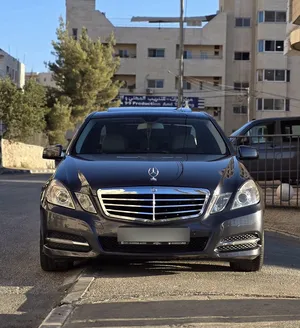 mercedes-benz-e200