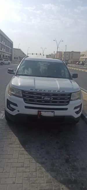 For Sale: Ford Explorer XLT 2016
