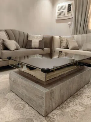 طقم كنب مودرن نيو كلاسيك مع طاولة زجاجية