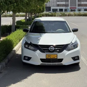 Used Nissan Altima in Al Batinah