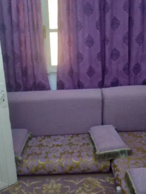 منزل صغير نضيف للبيع في غوط الشعال شارع عشره قرب مجمع الصحي الاتصال