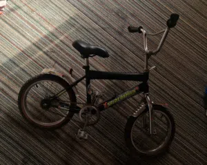 للبيع دراجة في قمة نظافة مقاس 16 Bmx