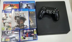 بلايستيشن 4 للبيع معا 7 العاب 1000GB