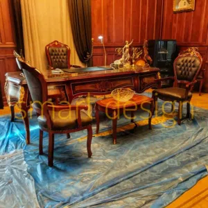 مكتب مدير خشب زان احمر مزخرف بالنحاس متاح جميع الأثاث المكتبي