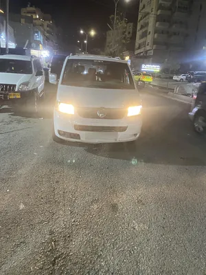used-volkswagen-caravelle-in-jerusalem