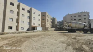 قطعتا  ارض سكنيه  مساحة كل واحده 521 متر 2  مربع والاخرى  523   متر 2