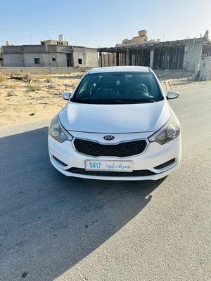 Used Kia K5 in Riqdalin