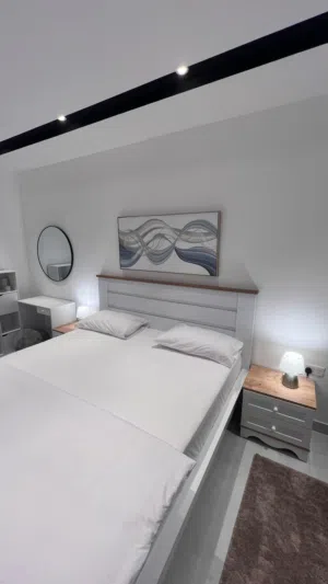 90 m2 2 Bedrooms Apartments for Rent in Muscat Al Mawaleh