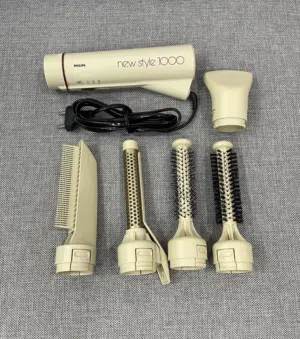 Philips Hair Dryer 1,000 Watts Made in Singapore مصفف شعر ماركة فيليبس صنع سينغافورا