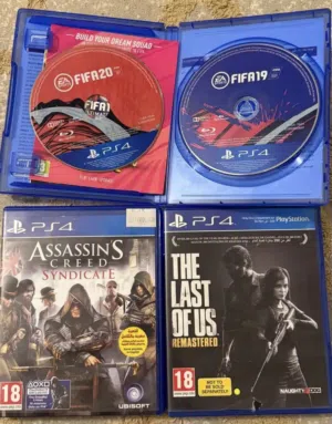 أربع اشرطه سوني فور اساسا كريد+ فيفا 19 +فيفا 20 +ذا لاست اوف اس