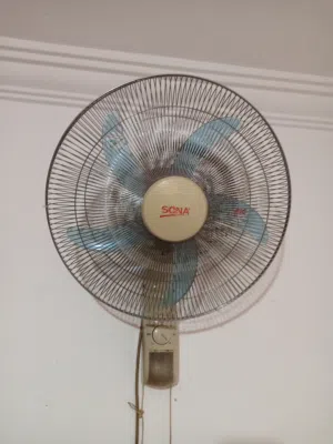 مروحة حائط نوع سونا نوع قوي ومروحه نضيفه