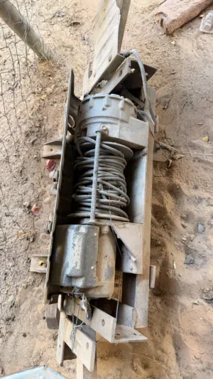 ونش نيسان مع قاعده