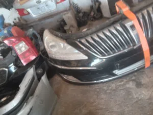 جميع قطع غيار السيارة