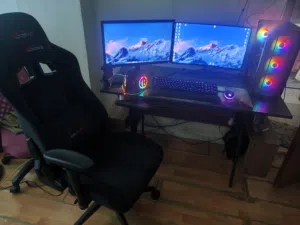 للبيع Setup كمبيوتر كامل (للالعاب) السعر لقطة