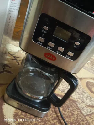 ماكينه صنع القهوة
