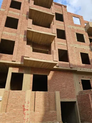 فرصه استثمارية عماره للبيع التوسعات الشمالية