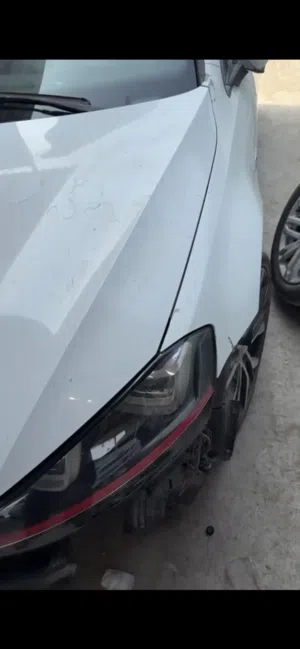 Light right side golf GTI model 2014
