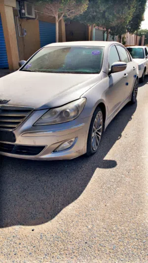 هونداي جينسس