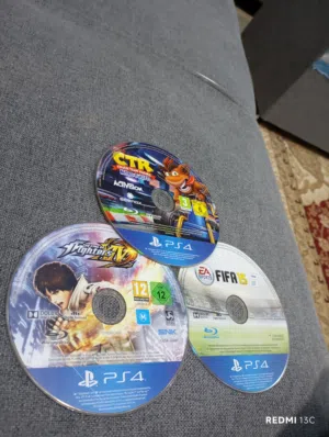 سيديات مستعمله 3شهور فقط ثلاث سيديات