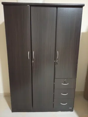 جزائ ملابس عدد 2