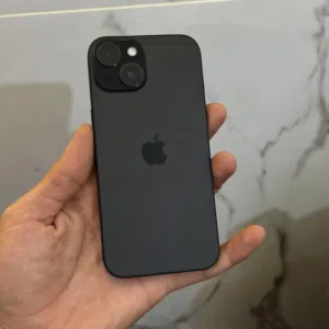 Apple iPhone 15 128 GB in Amman